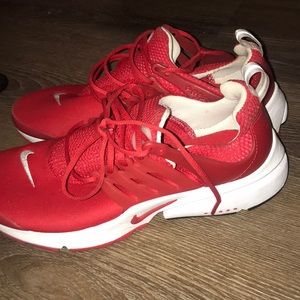 Nike Prestos